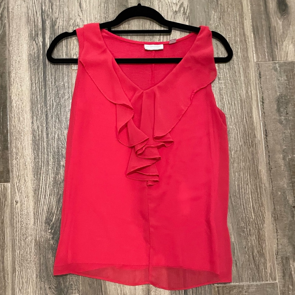 EUC NY & Company Sleeveless Ruffle Neck blouse - size small
